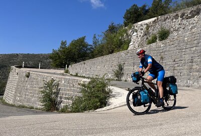 8 Tage Trainings- und Testfahrt: Über die Berge zum Meer