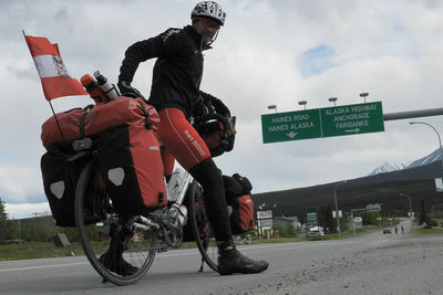 Thomas Widerin - cycling the world - Alaska Highway 2012