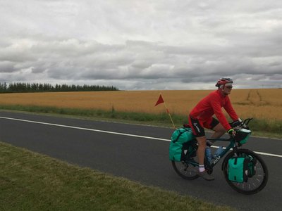 Thomas Widerin - cycling the world - Paris 2020